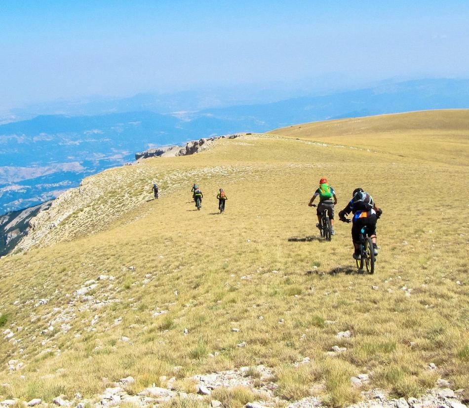 Tour in MTB o e-Bike - Varie località in tutta Italia